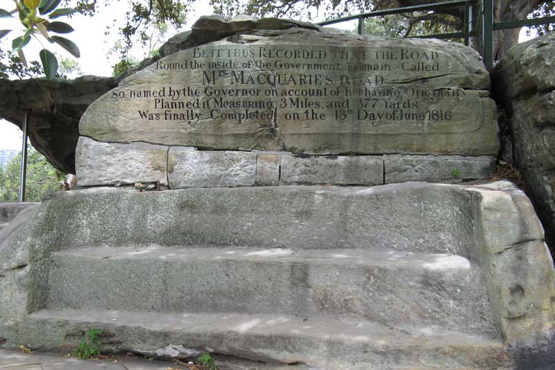 Ghế đá của bà Macquariec