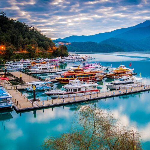 DU LỊCH ĐÀI LOAN: HỒ NHẬT NGUYỆT – PHỐ CỔ THẬP PHẦN – BẢO TÀNG CỐ CUNG