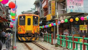 DU LỊCH ĐÀI LOAN GIÁ TỐT - ĐÀI TƯỞNG NIỆM - BẢO TÀNG CỐ CUNG - PHỐ CỔ THẬP PHẦN -...