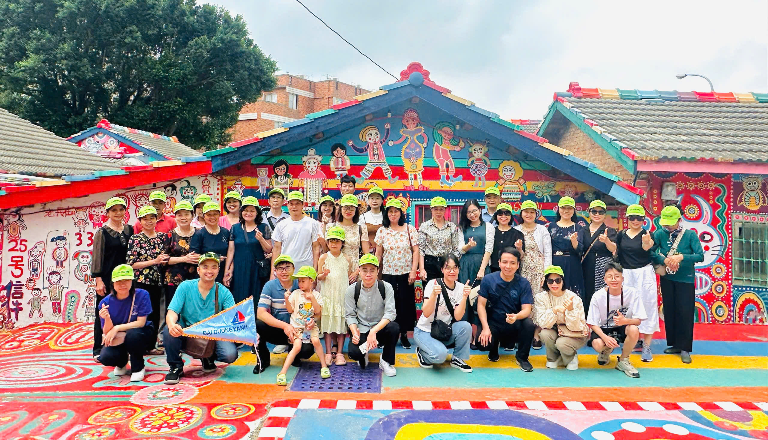 TOUR ĐÀI LOAN 4 NGÀY 3 ĐÊM: ĐÀI TRUNG - ĐÀI BẮC - LÀNG CẦU VỒNG - CHỢ ĐÊM PHÙNG GIÁP