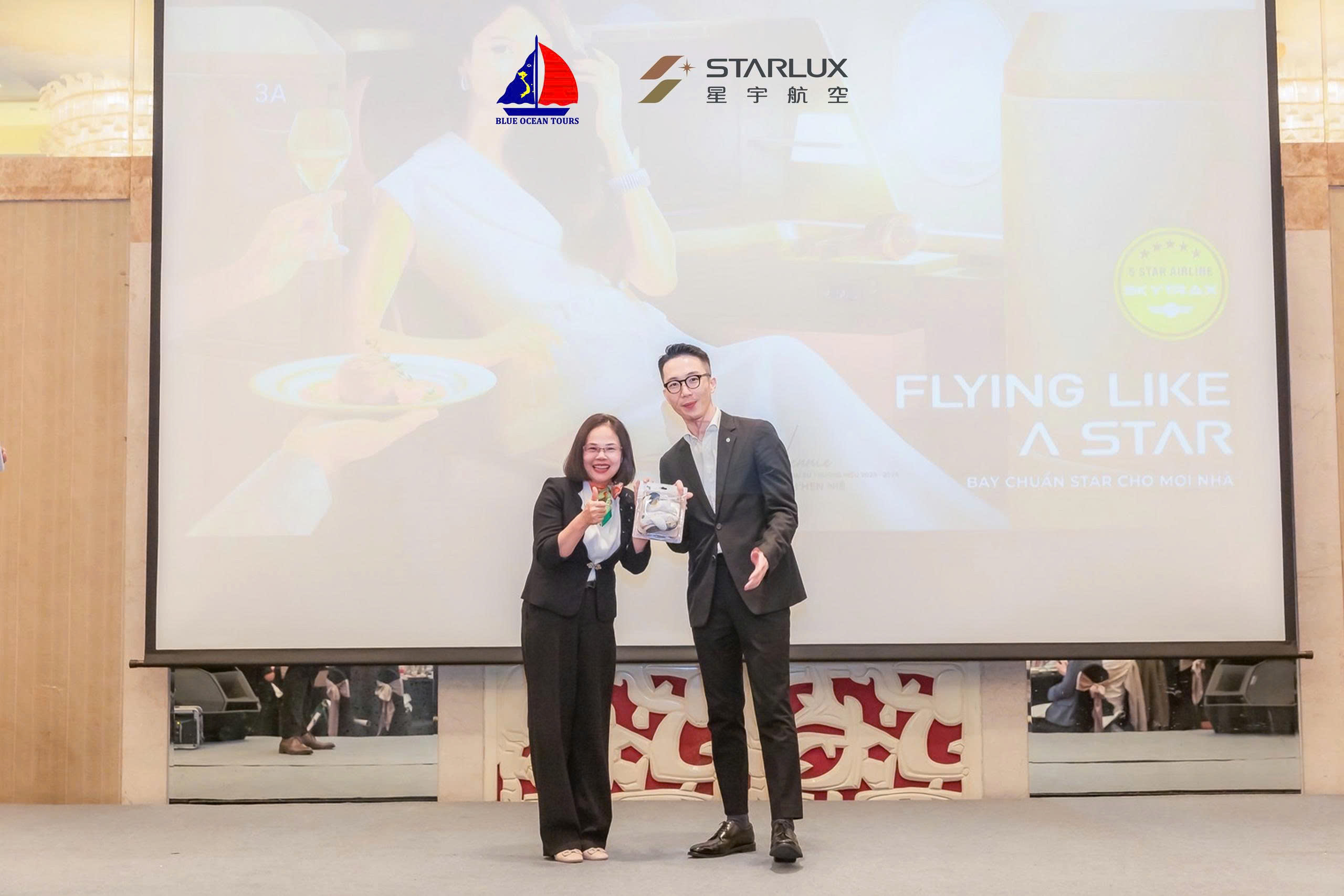 Blue Ocean Tours là công ty lữ hành có lượng vé cao nhất Việt Nam năm 2025